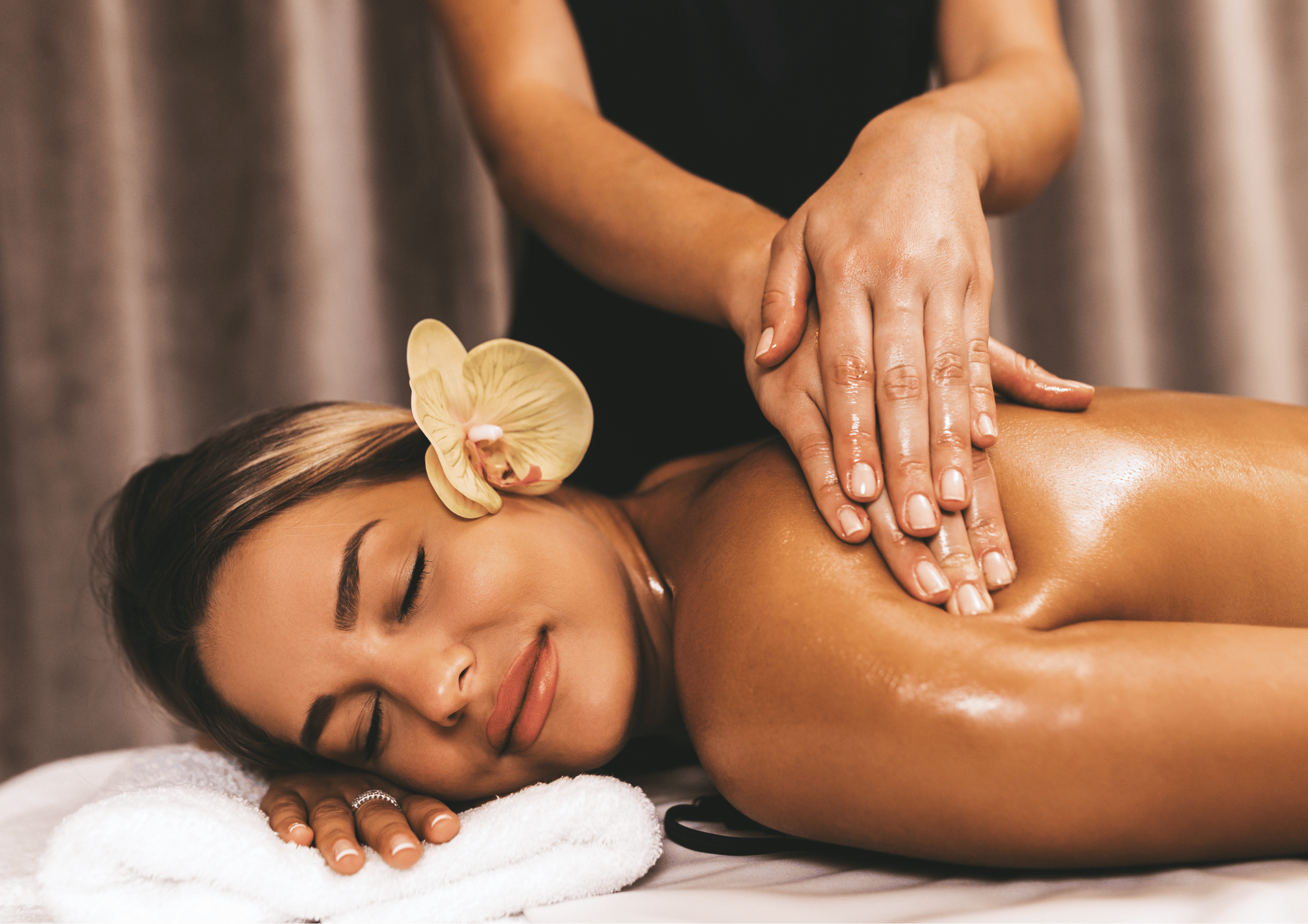 Lomi Lomi Massage